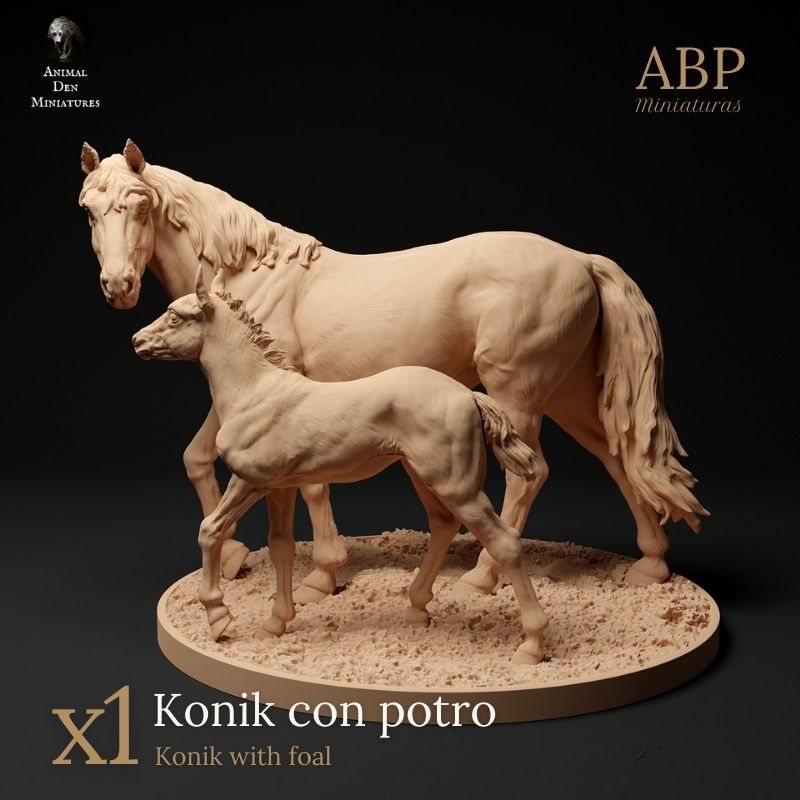 Yegua Konik con Potro